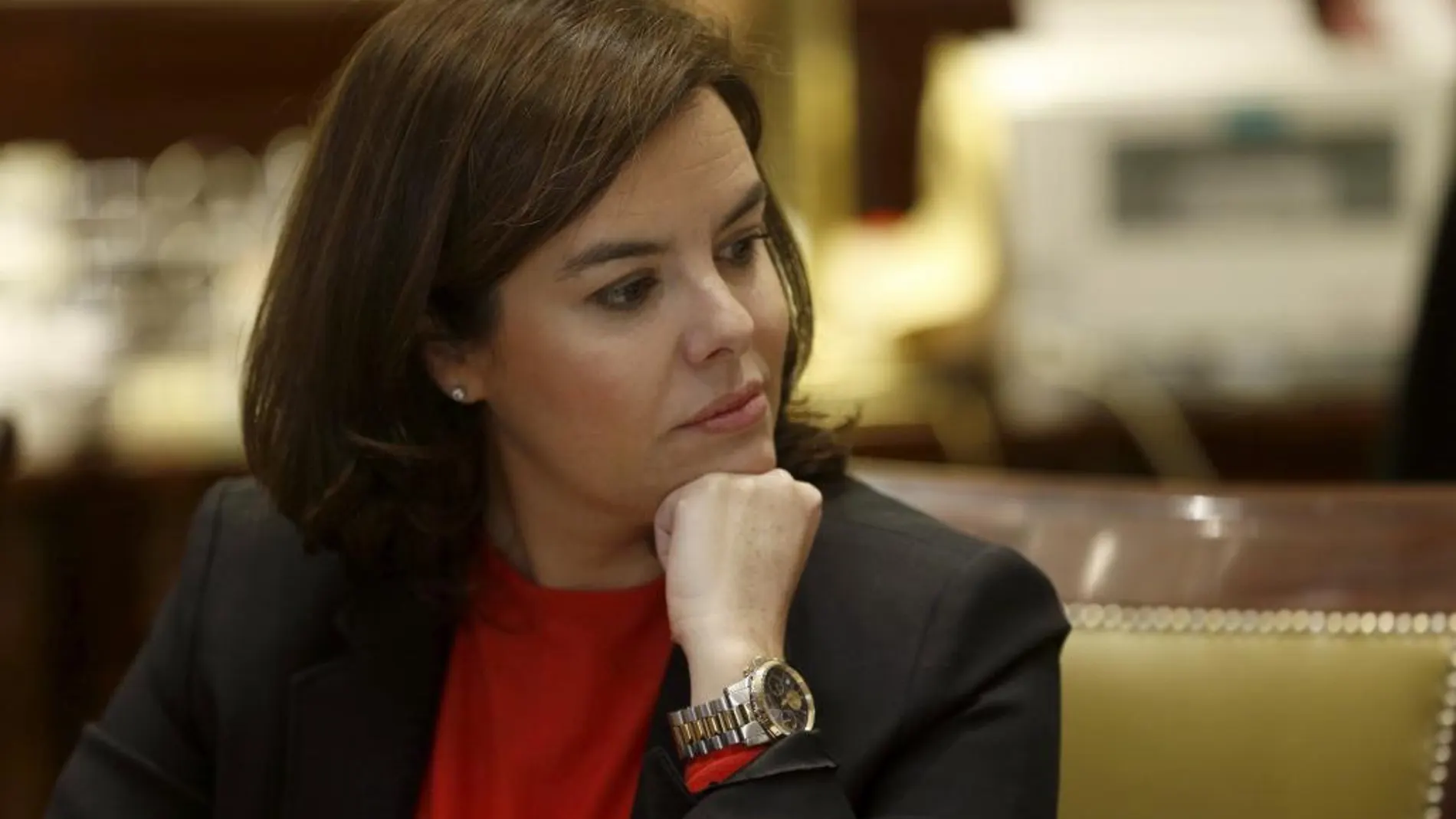 La vicepresidenta del Gobierno, Soraya Sáenz de Santamaría, formaliza su acta como diputada, hoy en el Congreso