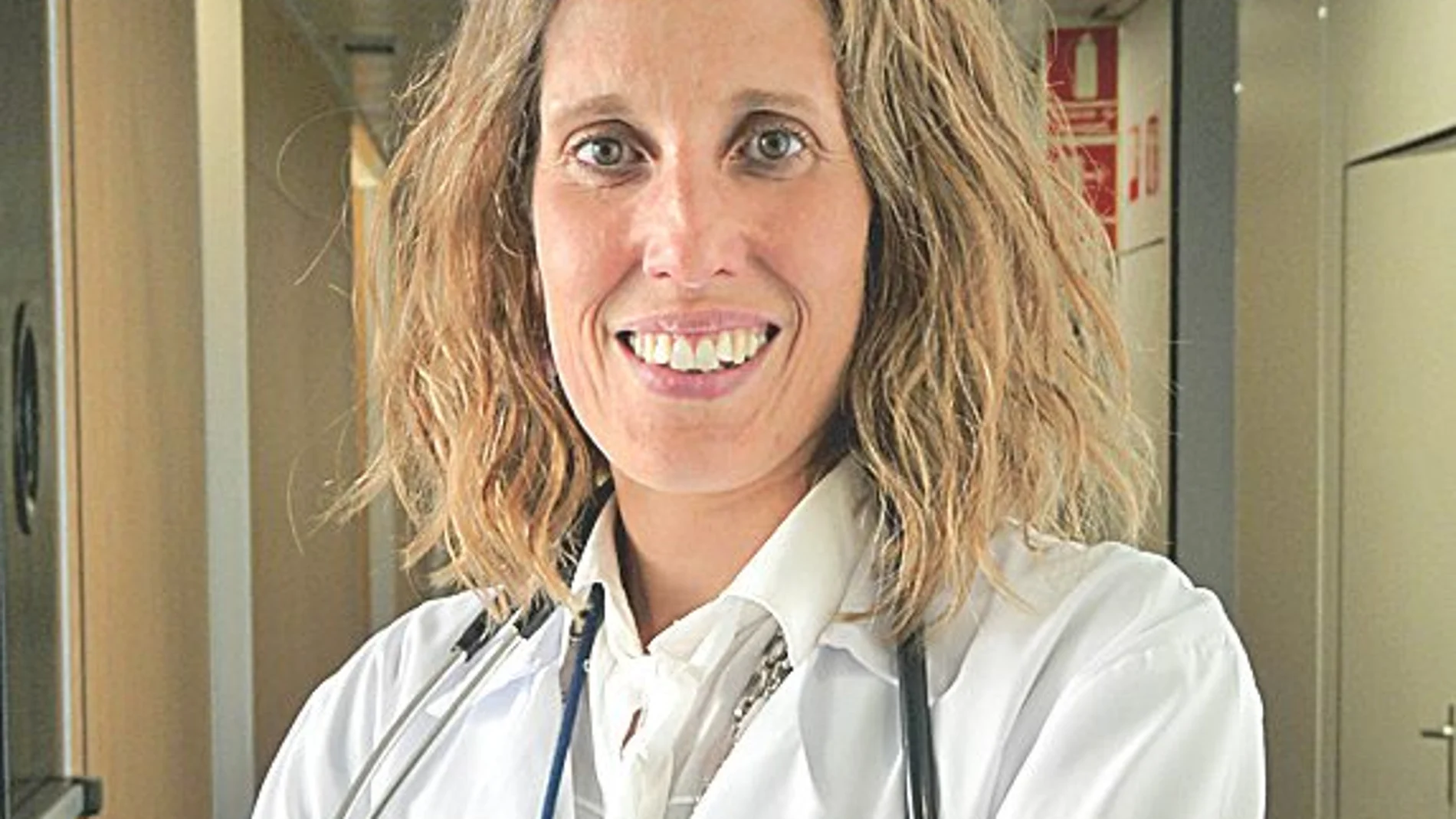 Dra. Ruth Barrena / Especialista en Medicina Interna del Hospital Universitario Quirónsalud Madrid