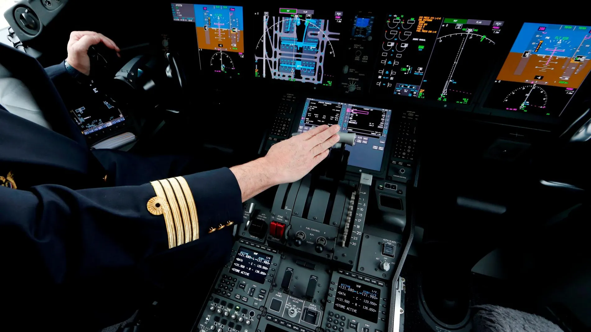Interior de una cabina de un avión de Boeing