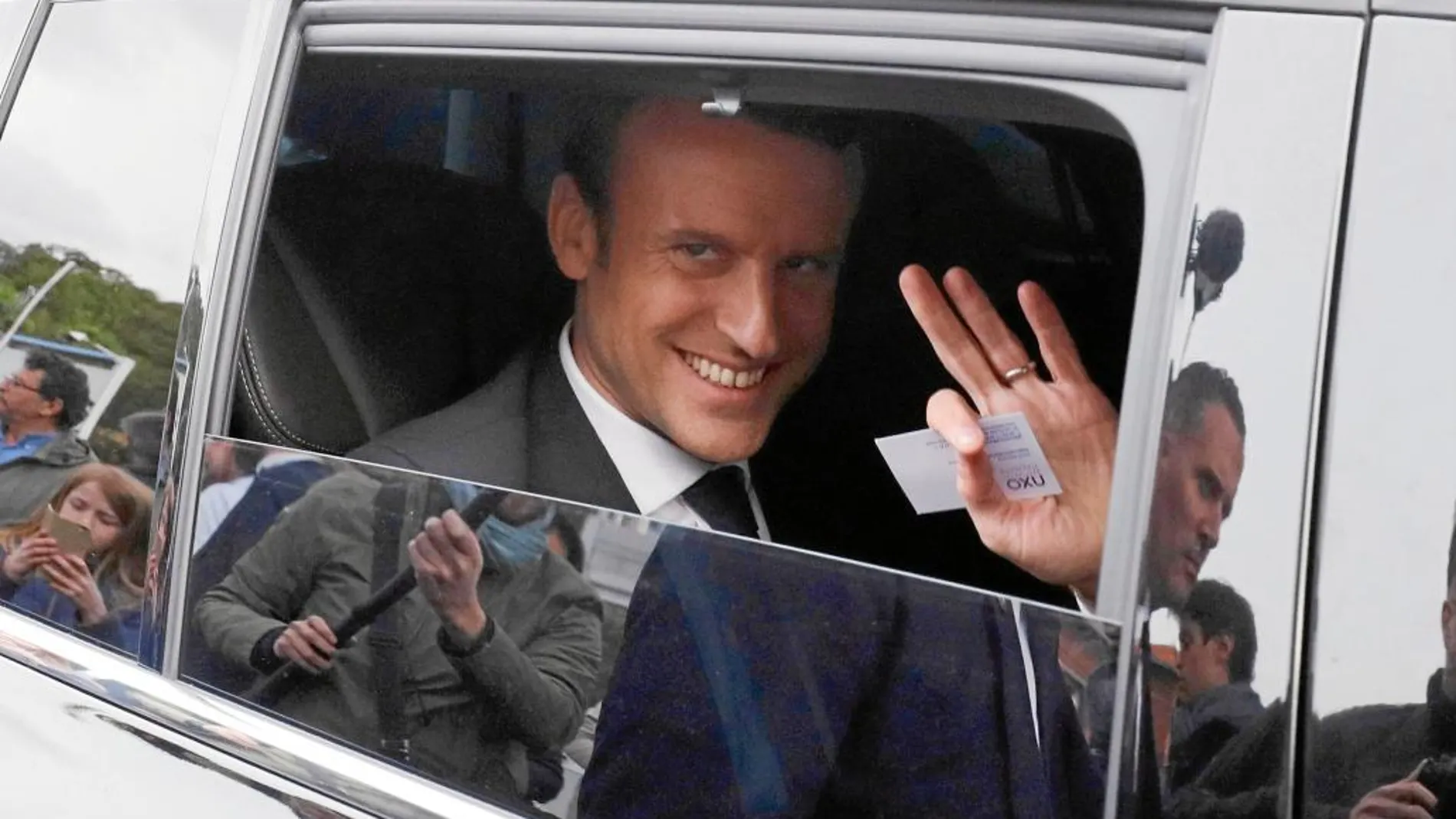 «Me siento como un extranjero en el mundo de la política francesa»