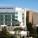 Imagen de la fachada del Hospital Sharp Grossmont Hospital en La Mesa, California