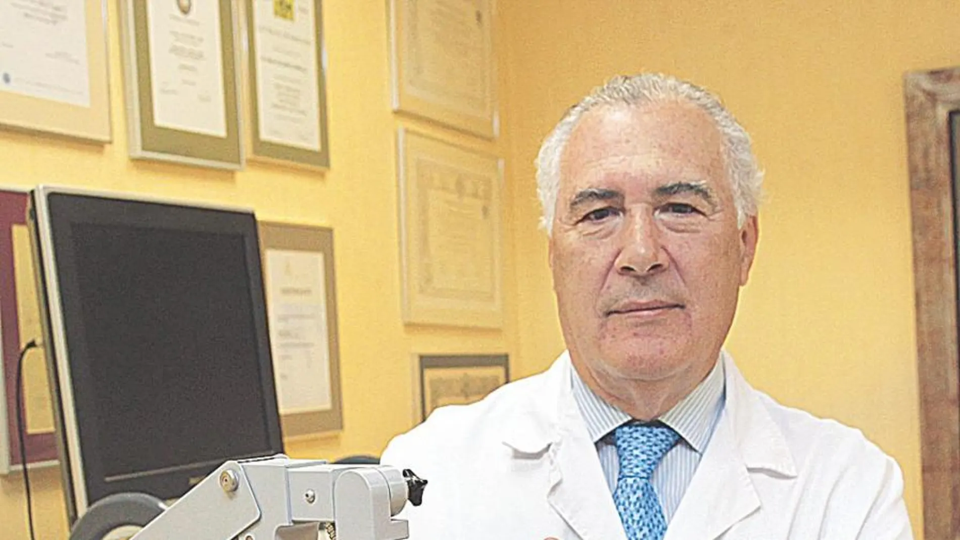 Dr. Néstor Galindo/ Jefe de la Unidad de ORL Hospital Ruber Internacional de Madrid y director gerente de Beauty One Center