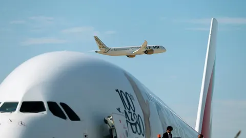El avión siniestrado llevaba 189 ocupantes a bordo