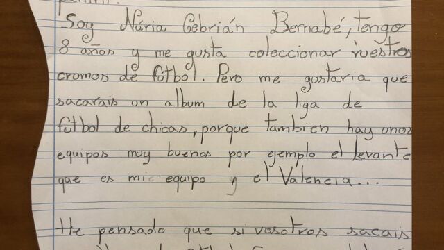 La carta de Nuria Cebebrían, una niña de 8 años, a Panini para que haga cromos de fútbol femenino