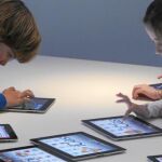 Igual que los padres intentan inculcar valores en su vida diaria, también es necesario hacerlo en el mundo digital