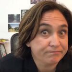 “¿Existen las buenas noticias?” es el título del nuevo vídeo de Colau en YouTube