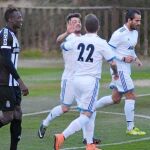 Jonathan Valle celebra un gol en uno de los amistosos disputados por el equipo de la Afe