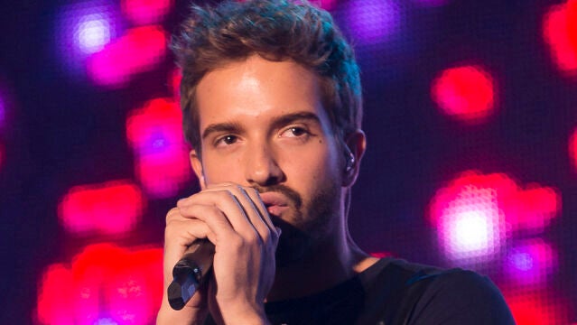 Pablo Alborán necesita practicar más su francés