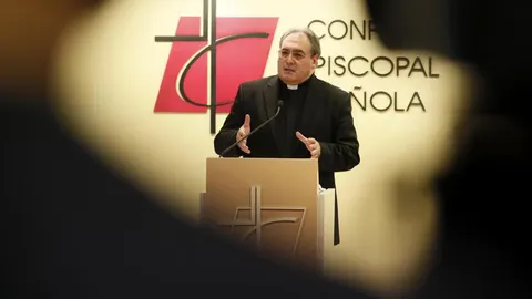 El secretario general de la Conferencia Episcopal, José María Gil Tamayo