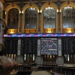 La Bolsa vuelve a niveles de mediados de enero tras perder el 1,23 %