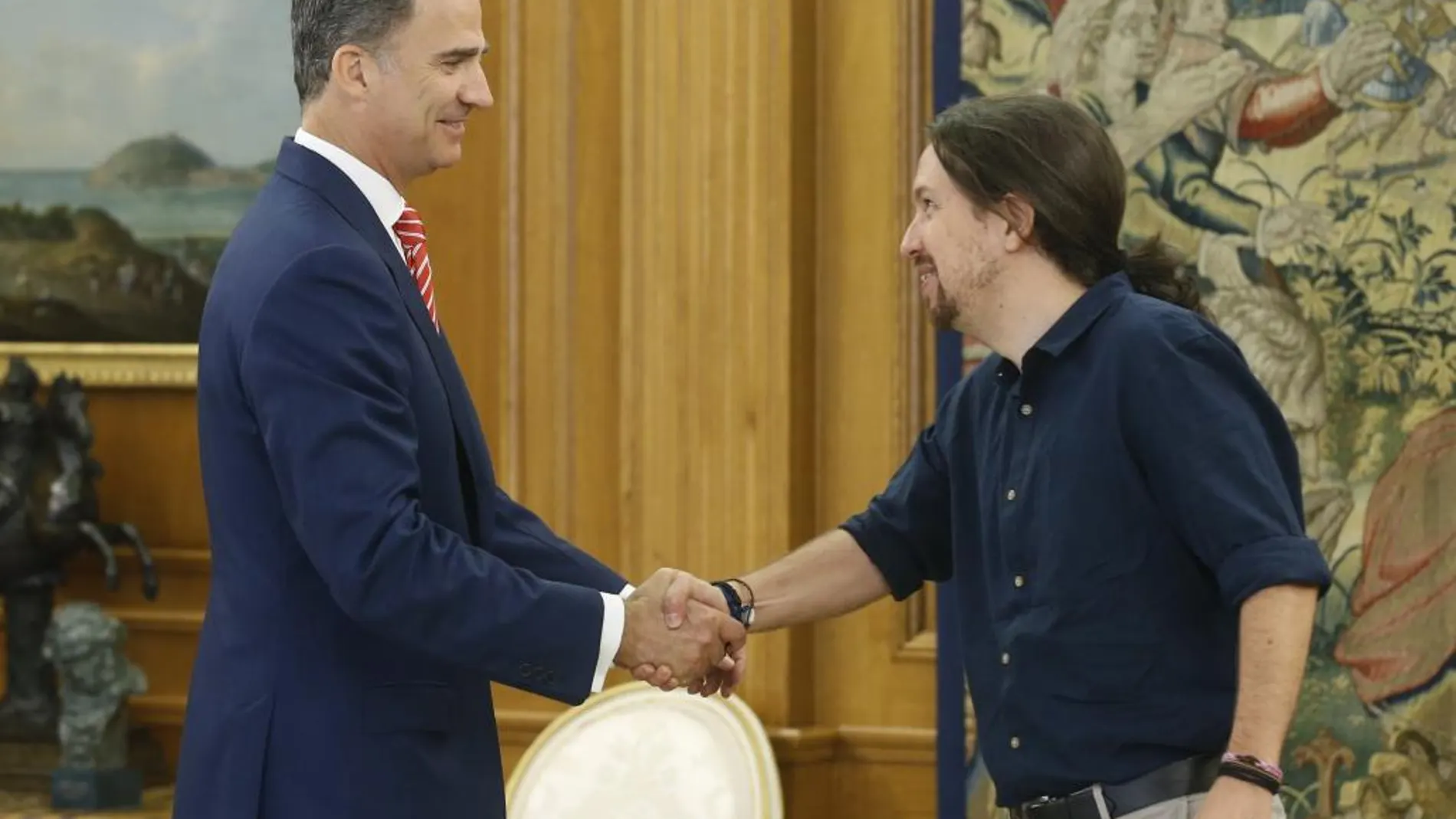 El Rey recibe en el Palacio de la Zarzuela al secretario general de Podemos, Pablo Iglesias
