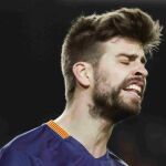 Piqué se lamenta de una ocasión perdida durante el encuentro ante el Deportivo.