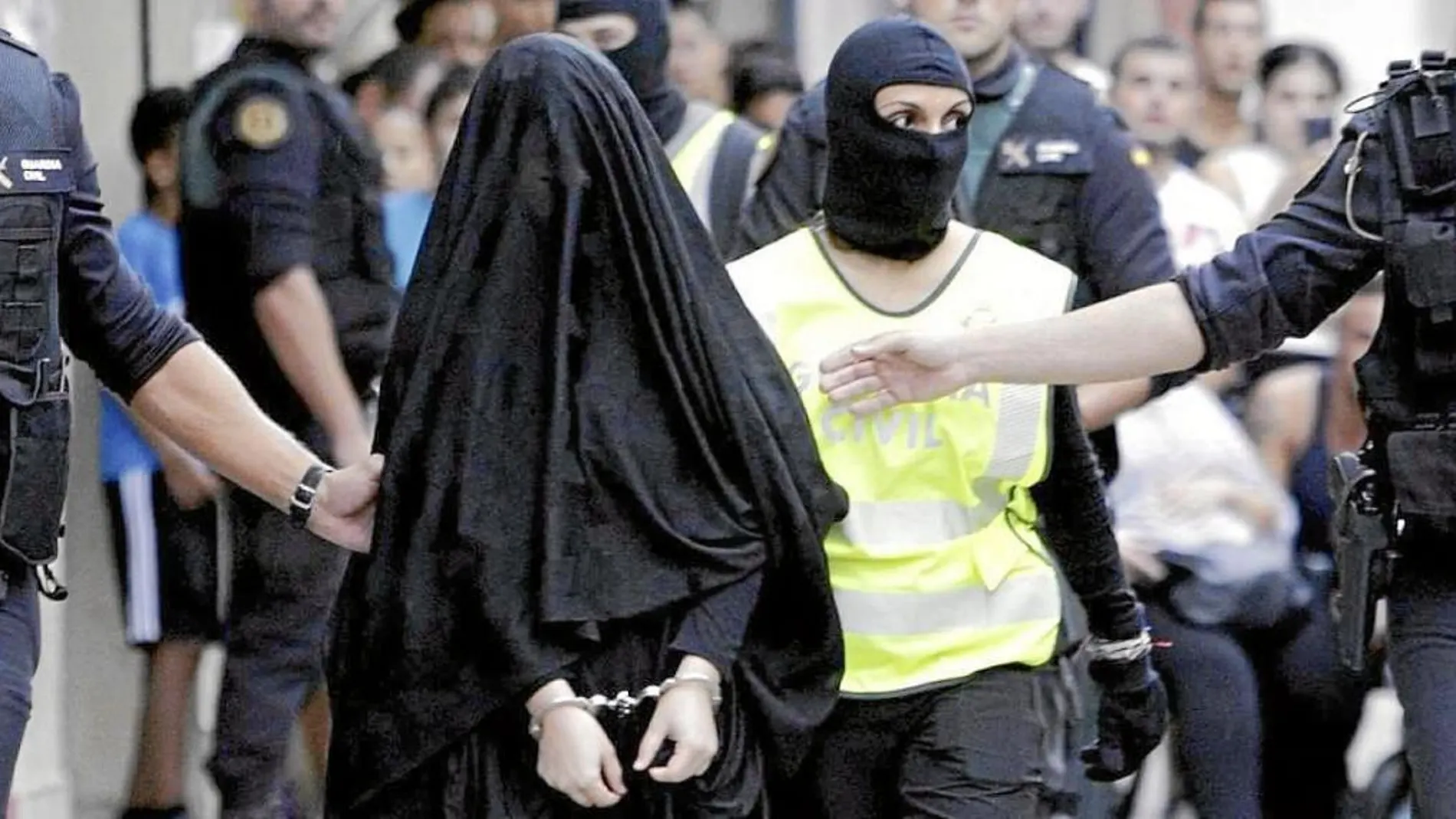 Una imagen del documental, con una de las detenidas por enaltecer el terrorismo