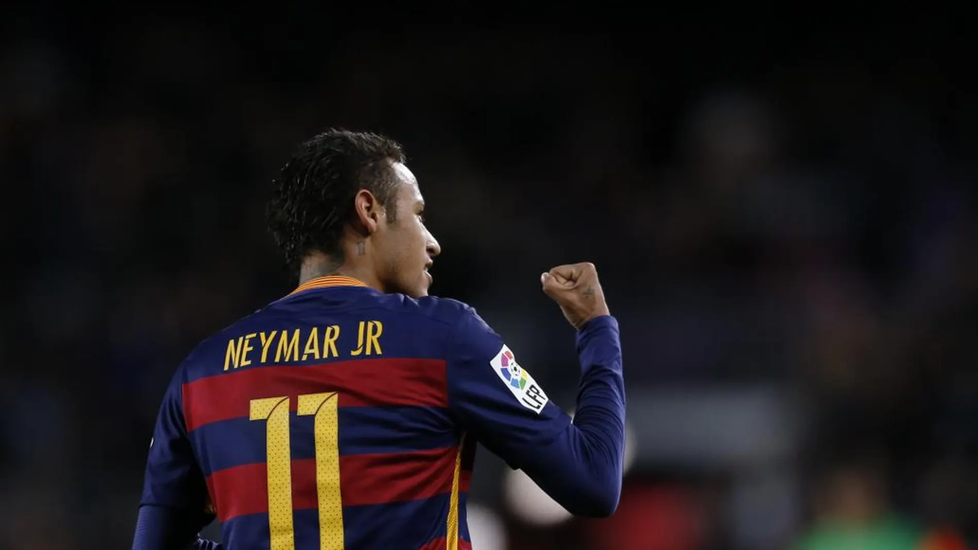 Neymar celebra el gol contra el Espanyol en el último partido