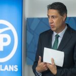 El presidente del PPC, Xavier García Albiol, comparece en rueda de prensa, para valorar el anuncio de Puigdemont