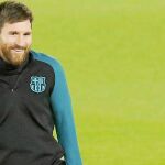 Messi, sonriente en el entrenamiento de ayer en el Parque de los Príncipes
