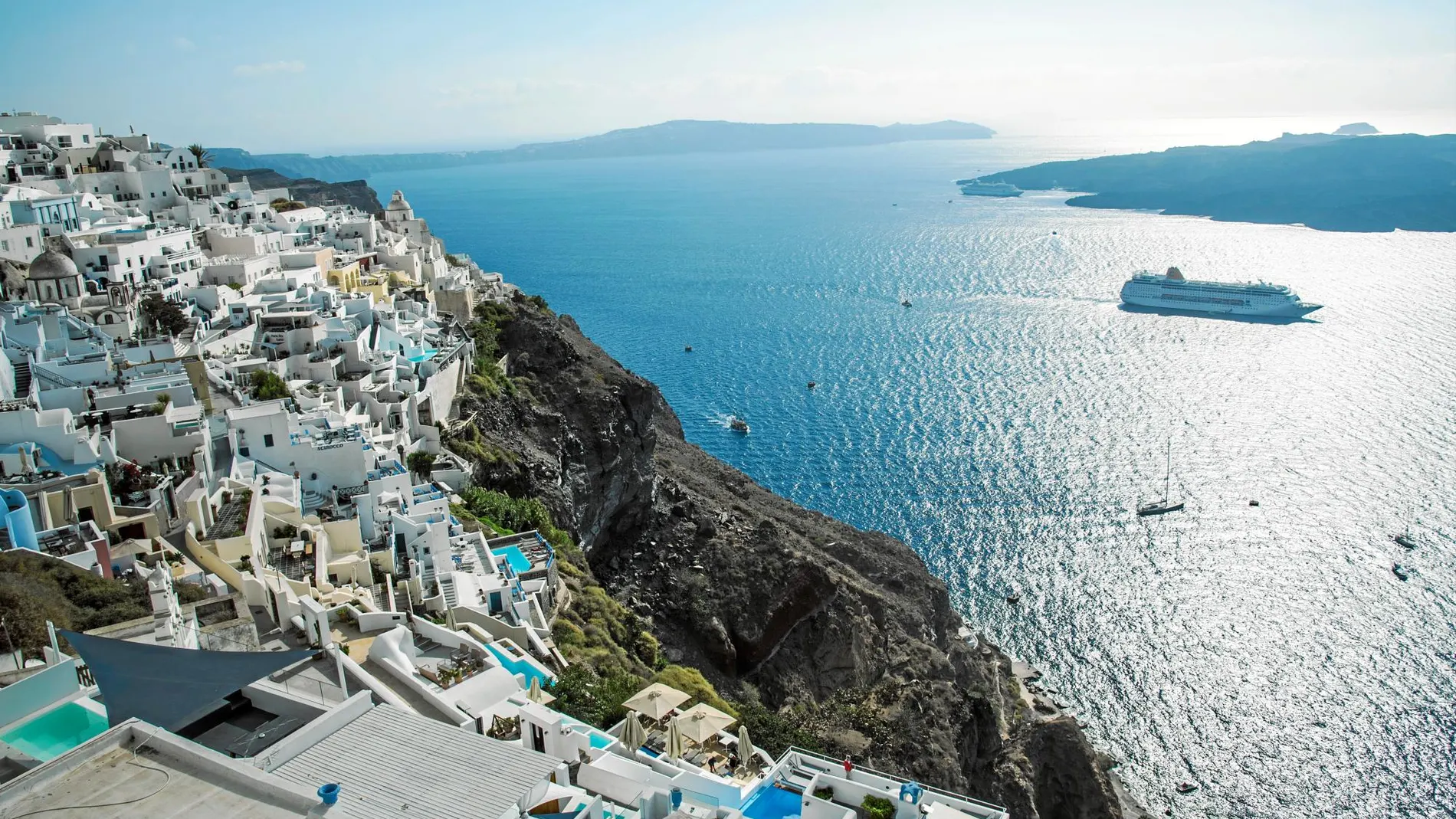 El mar Mediterráneo y el Egeo permiten al viajero disfrutar de una navegación muy tranquila en cualquier época del año
