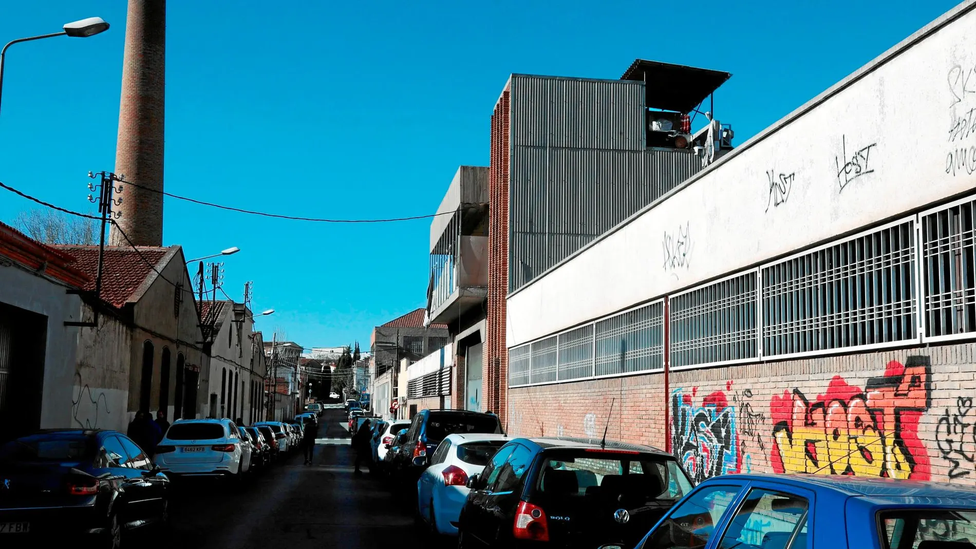 La fábrica abandonada en Sabadell en la que tuvo lugar la agresión sexual.