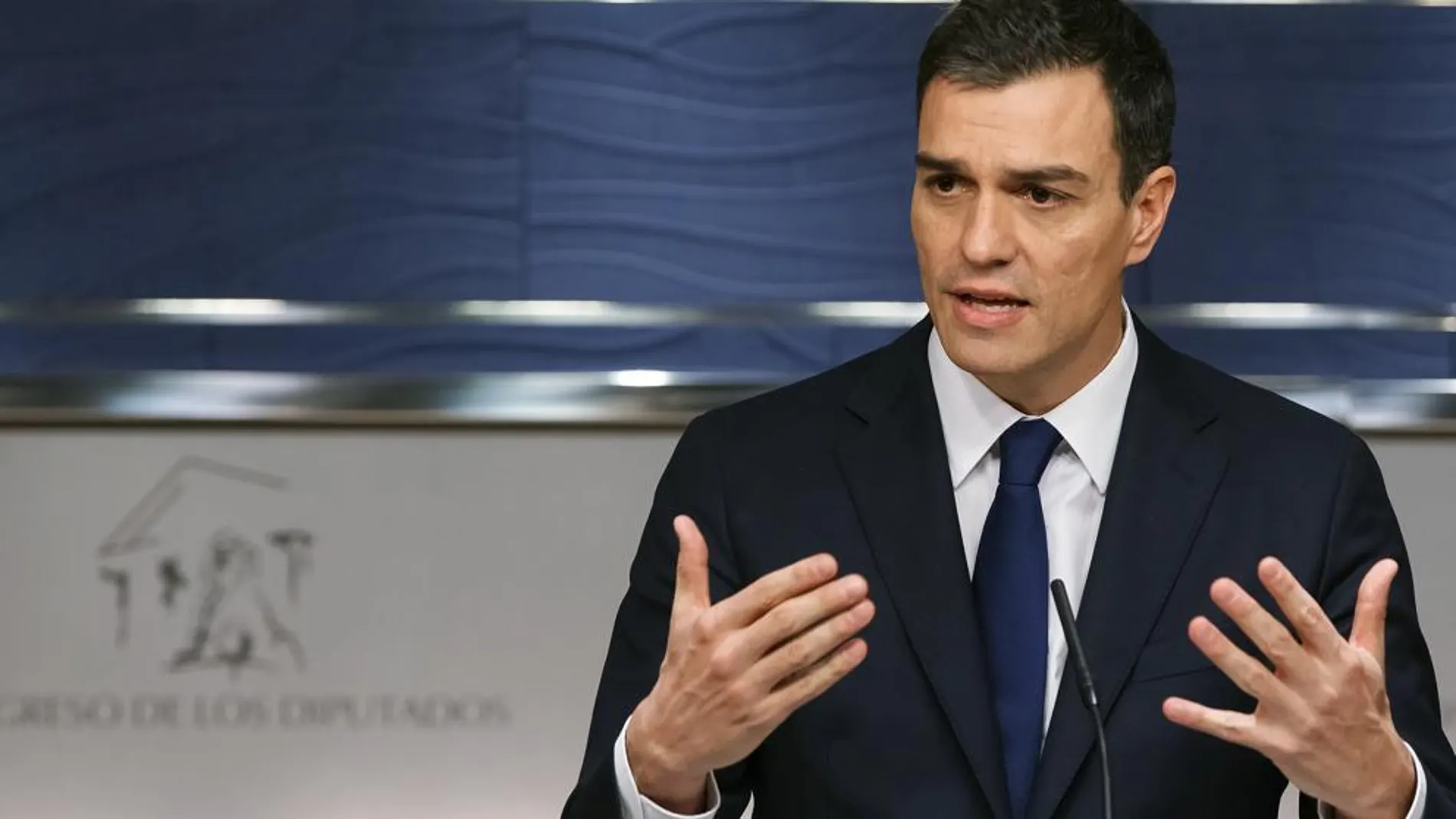 Los críticos del PSOE gestan un golpe contra Sánchez en la Ejecutiva