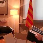 Artur Mas recogió ayer sus enseres del Palau, en una imagen que él mismo colgó en las redes sociales