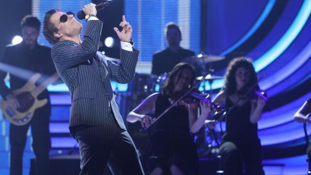 Blas Cantó en su actuación de la final de «Tu cara me suena»