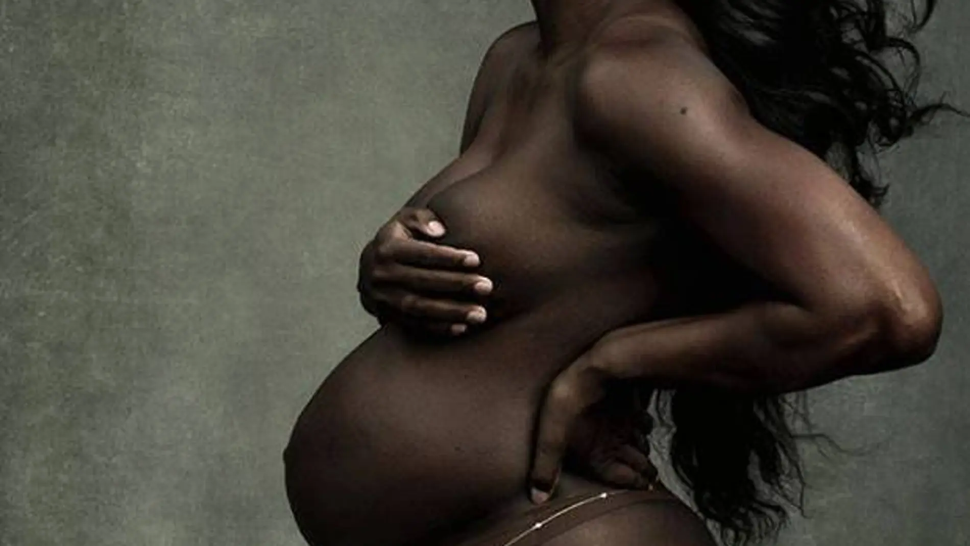Serena Williams se desnuda para mostrar su embarazo en Vanity Fair