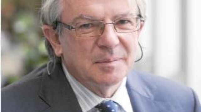 José M. Gatell/ Jefe del Servicio de Enfermedades Infecciosas y Sida del Hospital Clínic y Catedrático de Medicina por la Universidad de Barcelona