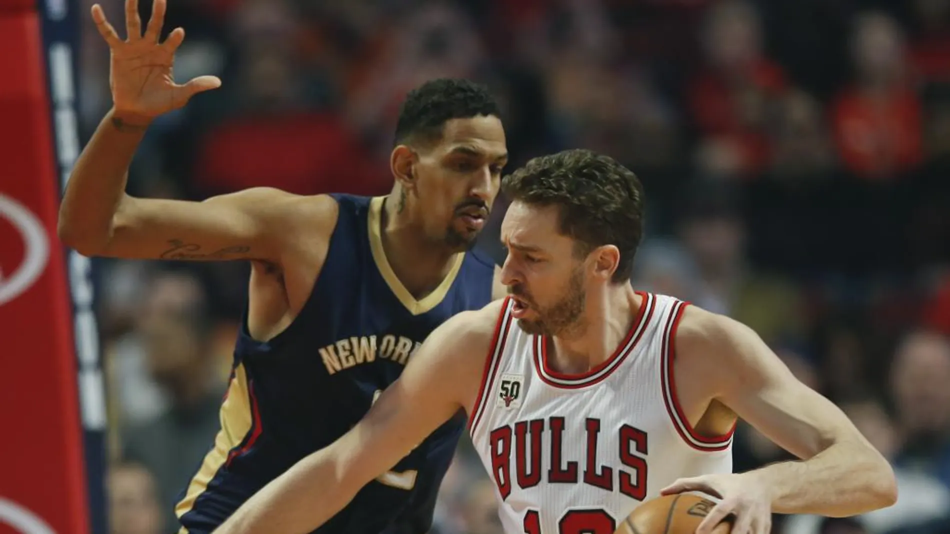 El pívot español Pau Gasol mantuvo su condición de líder y máximo encestador de los Bulls de Chicago