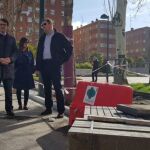 El alcalde de Salamanca, Alfonso Fernández Mañueco, visita uno de los trabajos