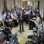 Rajoy reiteró ayer en el Congreso su propuesta de un gran pacto con PSOE y Ciudadanos