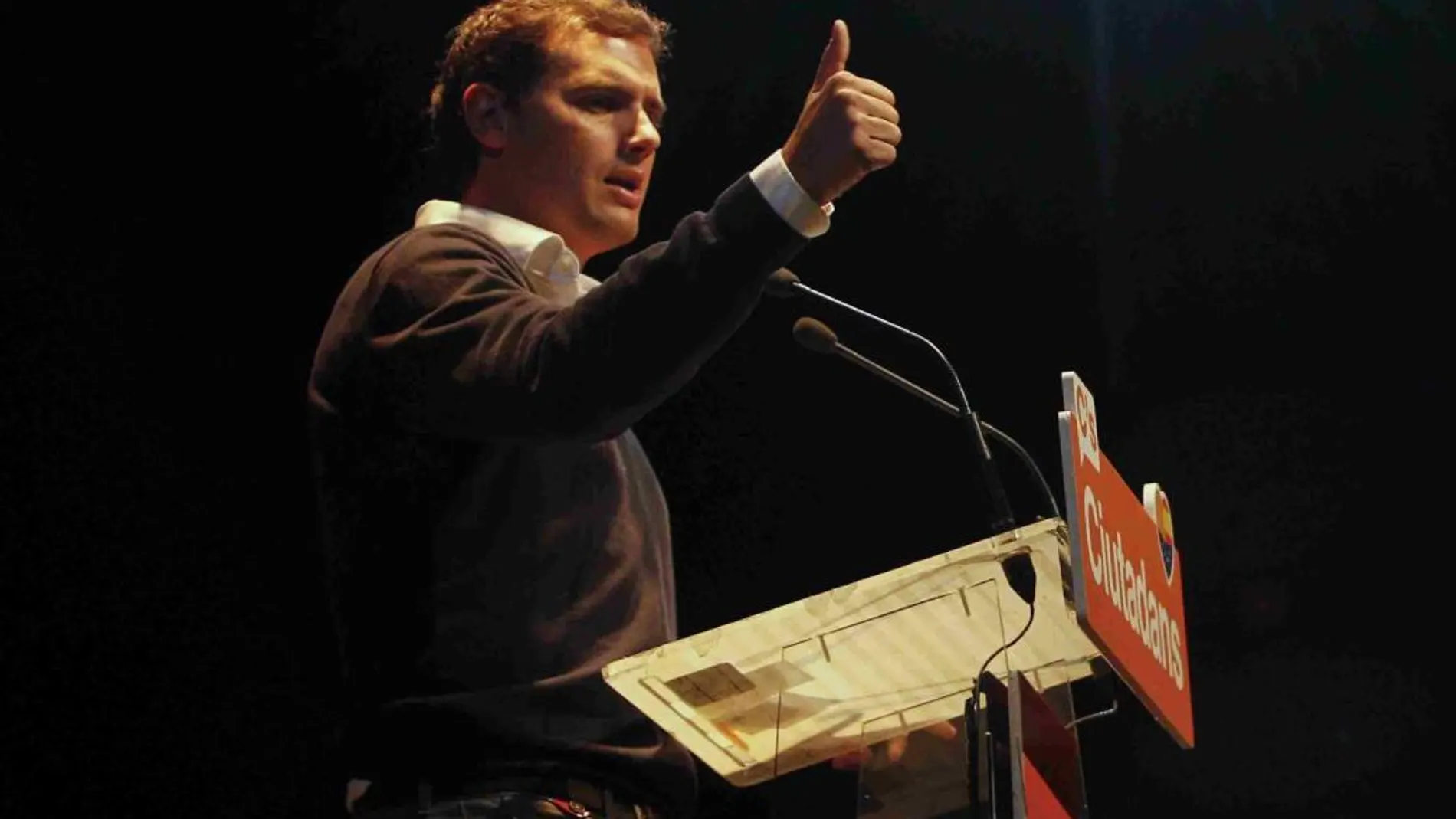 Albert Rivera, durante su intervención en un acto del partido celebrado hoy en el Teatro Capitol de Barcelona.