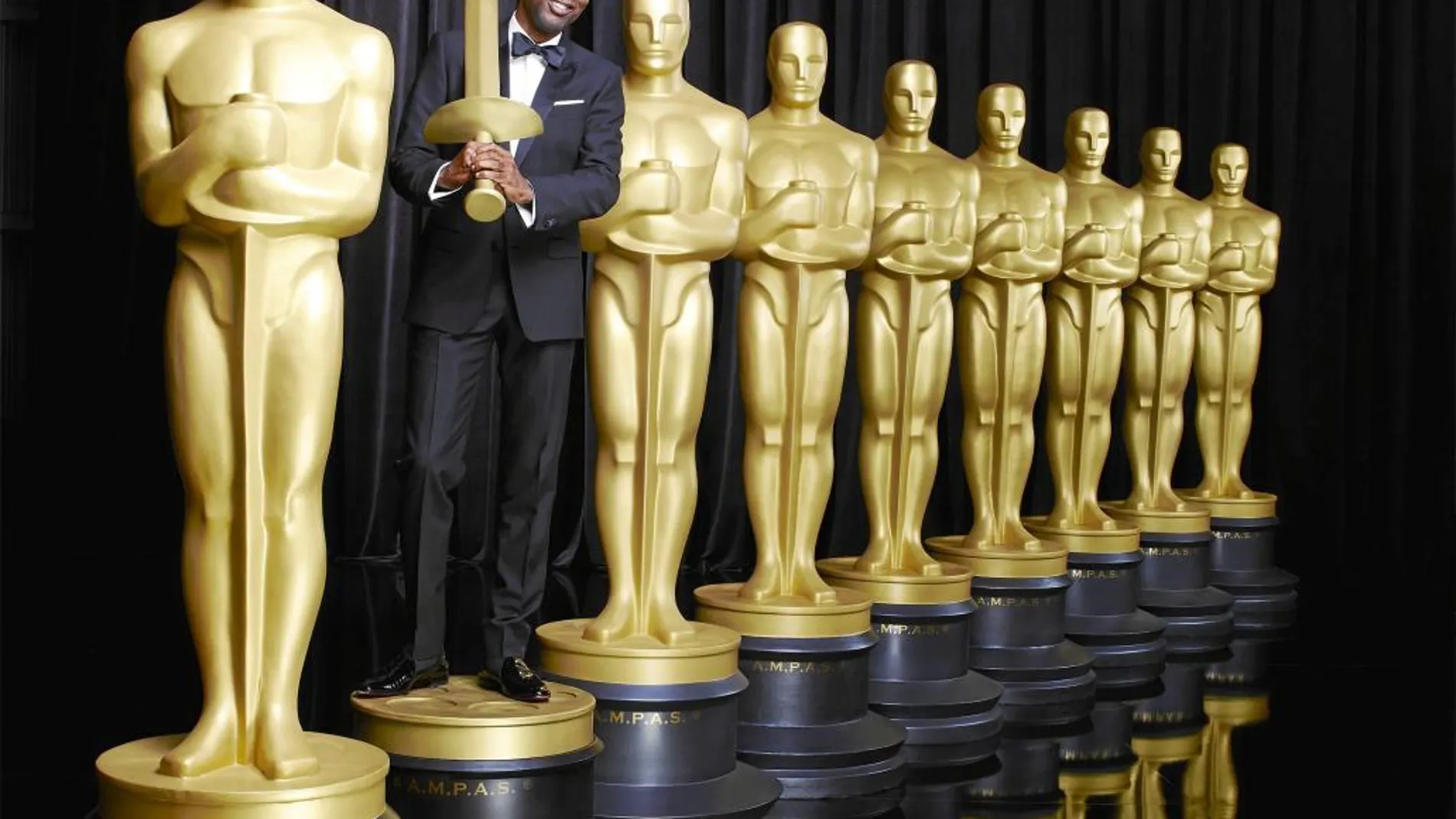 Chris Rock vuelve a presentar la ceremonia de los Oscar, que condujo ya en 2005