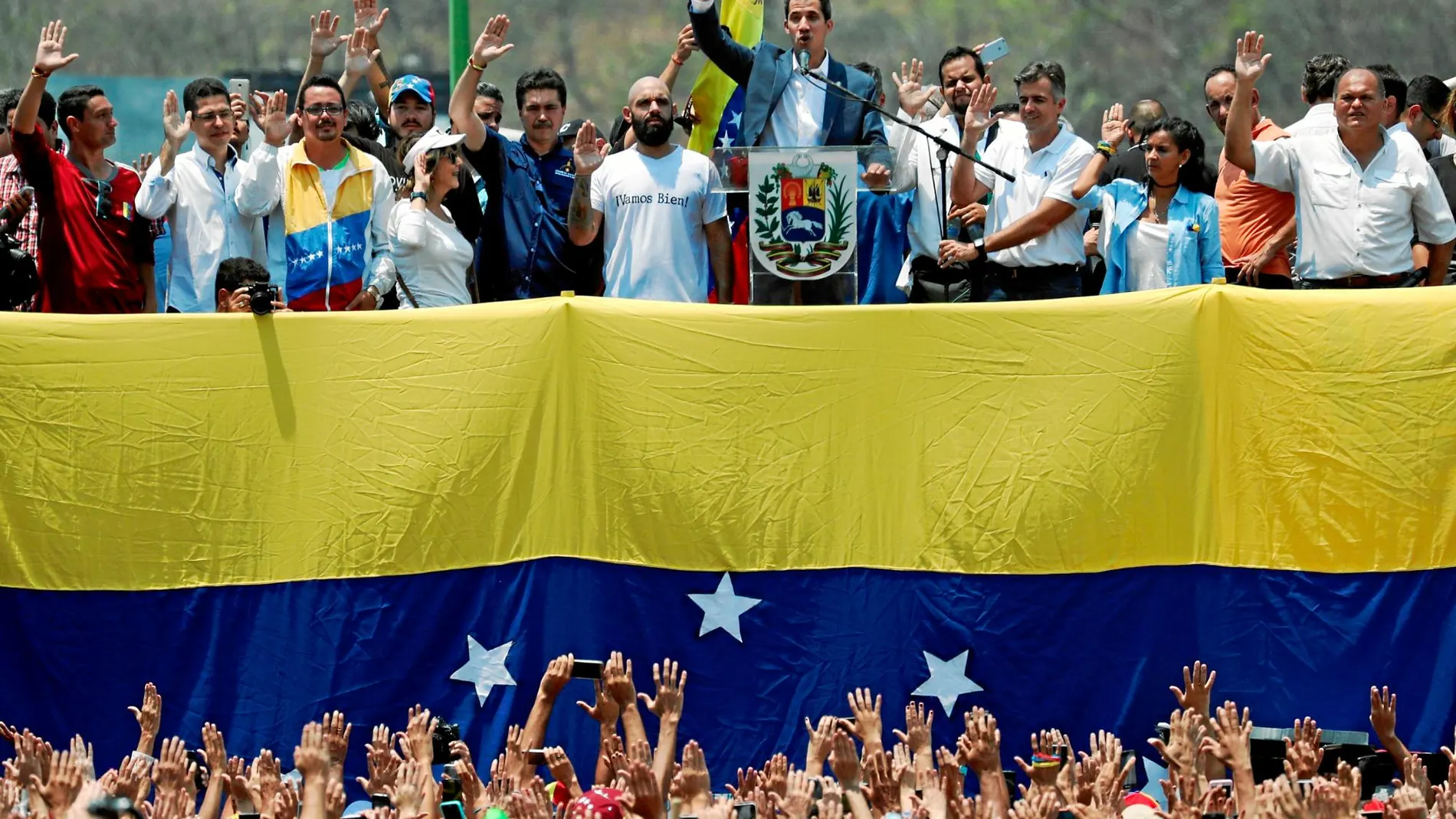 Juan Guaidó en una concentración contra Maduro en Valencia, Venezuela