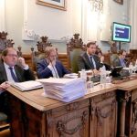 Óscar Puente preside la sesión extraordinaria del Ayuntamiento de Valladolid.