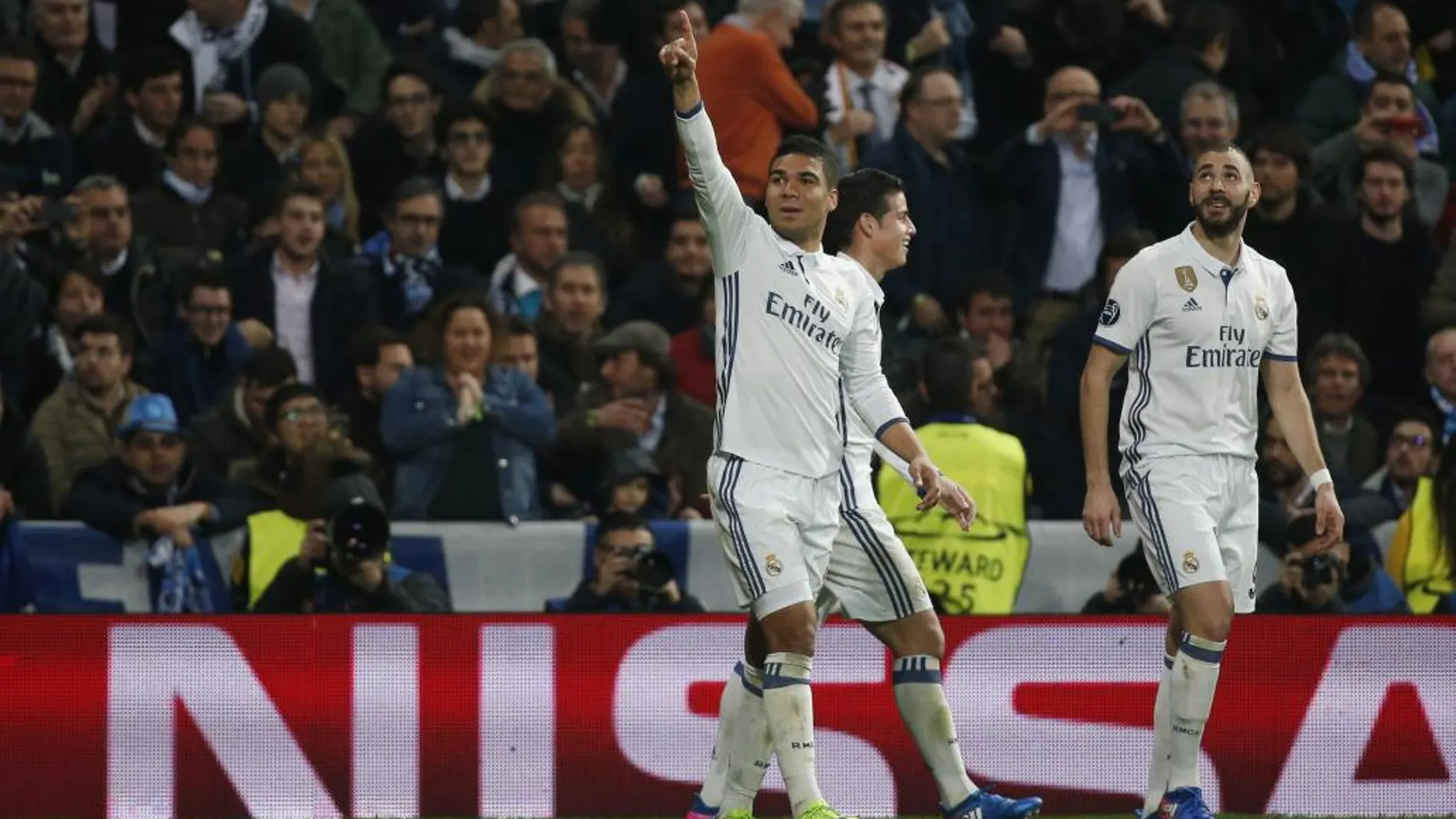 Casemiro celebra su gol