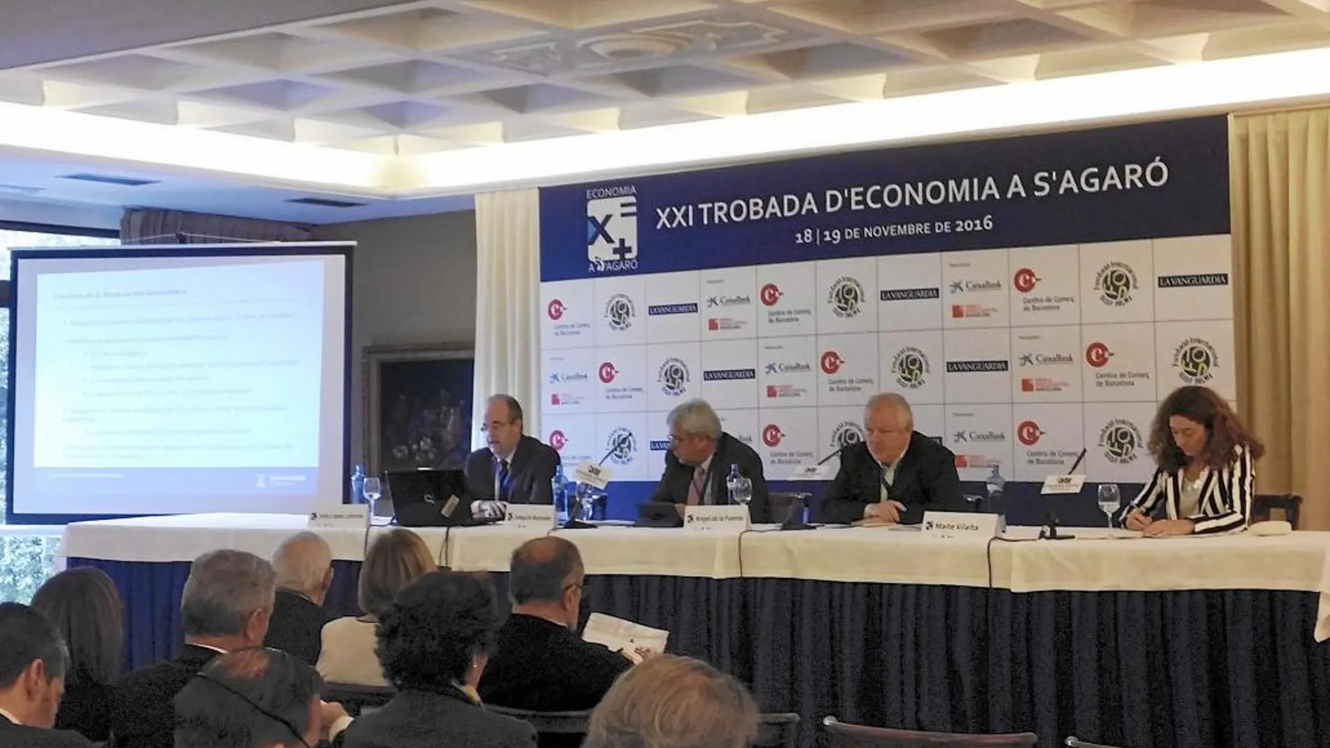 El debate sobre las balanzas fiscales moderado por el profesor Ángel de la Fuente