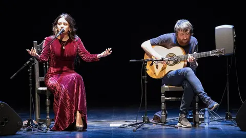 Concierto inaugural del Fàcyl 2017 a cargo de Rosalía&Refree en el Liceo de Salamanca