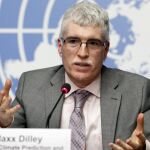 El director de la Organización Meteorológica Mundial (OMM), Maxx Dilley, durante la rueda de prensa sobre el actual fenómeno de El Niño en la sede Europea de Naciones Unidas en Ginebra