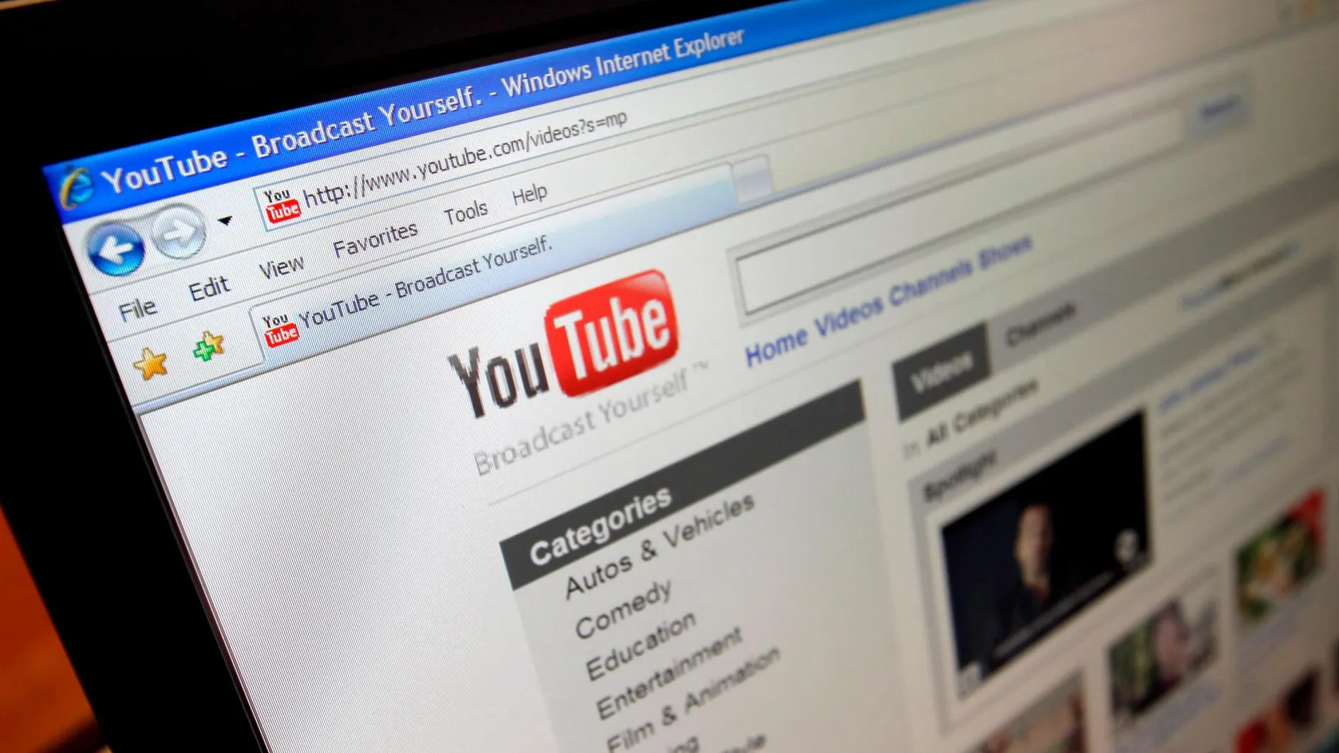 Youtube quiere poner freno a ciertos vídeos polémicos / AP