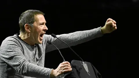 Arnaldo Otegi, histórico jefe del HB, durante un discurso en San Sebastián