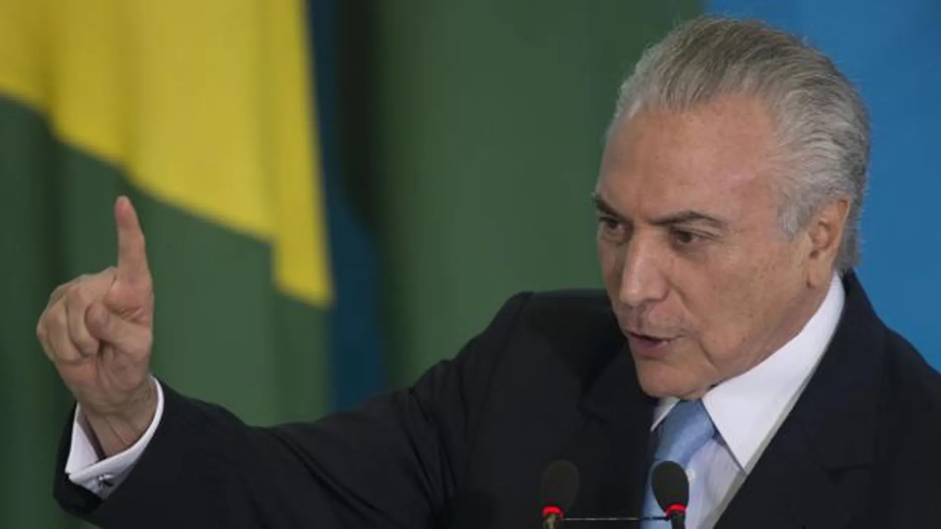 La Fiscalía brasileña denuncia a Temer por corrupción