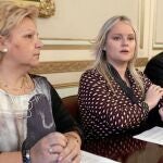María del Mar Blanco, Ángeles Pedraza y Daniel Portero, ayer, en la presentación del manifiesto de apoyo de las víctimas a la «doctrina Parot»