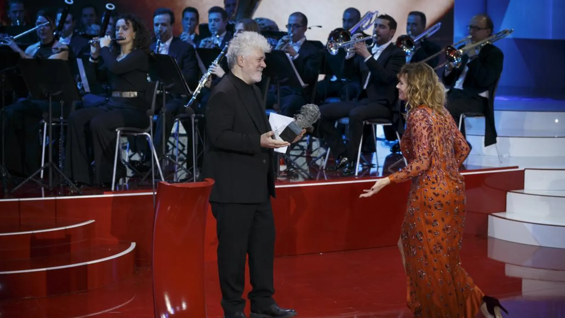 Emma Suarez recibe el Goya a mejor actriz