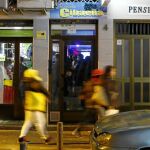 La detenida propinó patadas, mordiscos y arañazos a una de las policías que le pidieron el DNI en el bar Isla Cibaeña de Tetuán