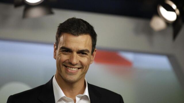 «Nerviosismo» en la gestora por el avance de la candidatura de Sánchez
