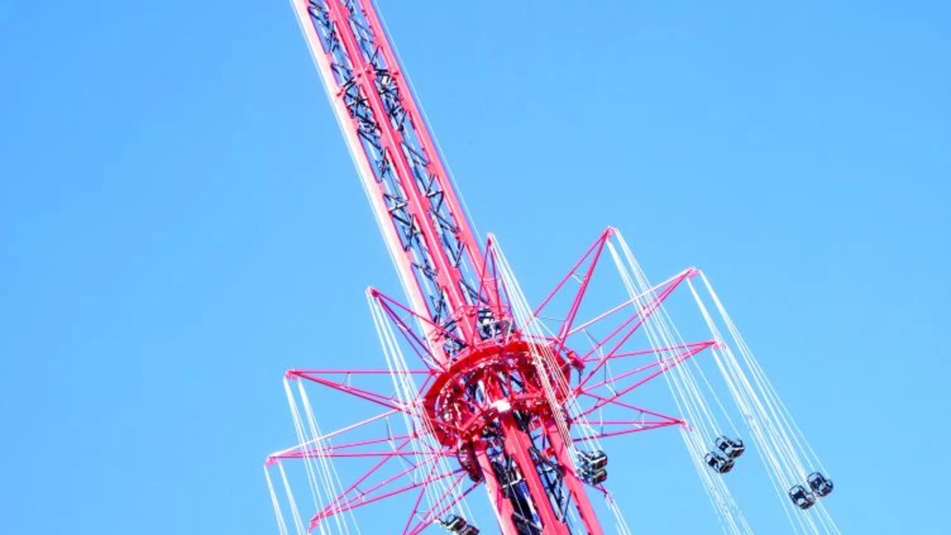 Diversión para todas las edades en Parque de Atracciones de Madrid