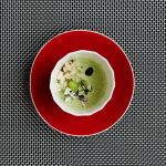 Snack de sopa verde de yogur salado del cocinero Maksut Askar