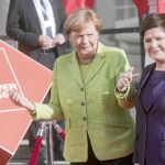 La canciller Angela Merkel y la primera ministra polaca, Beata Szydlo, ayer en Hanóver