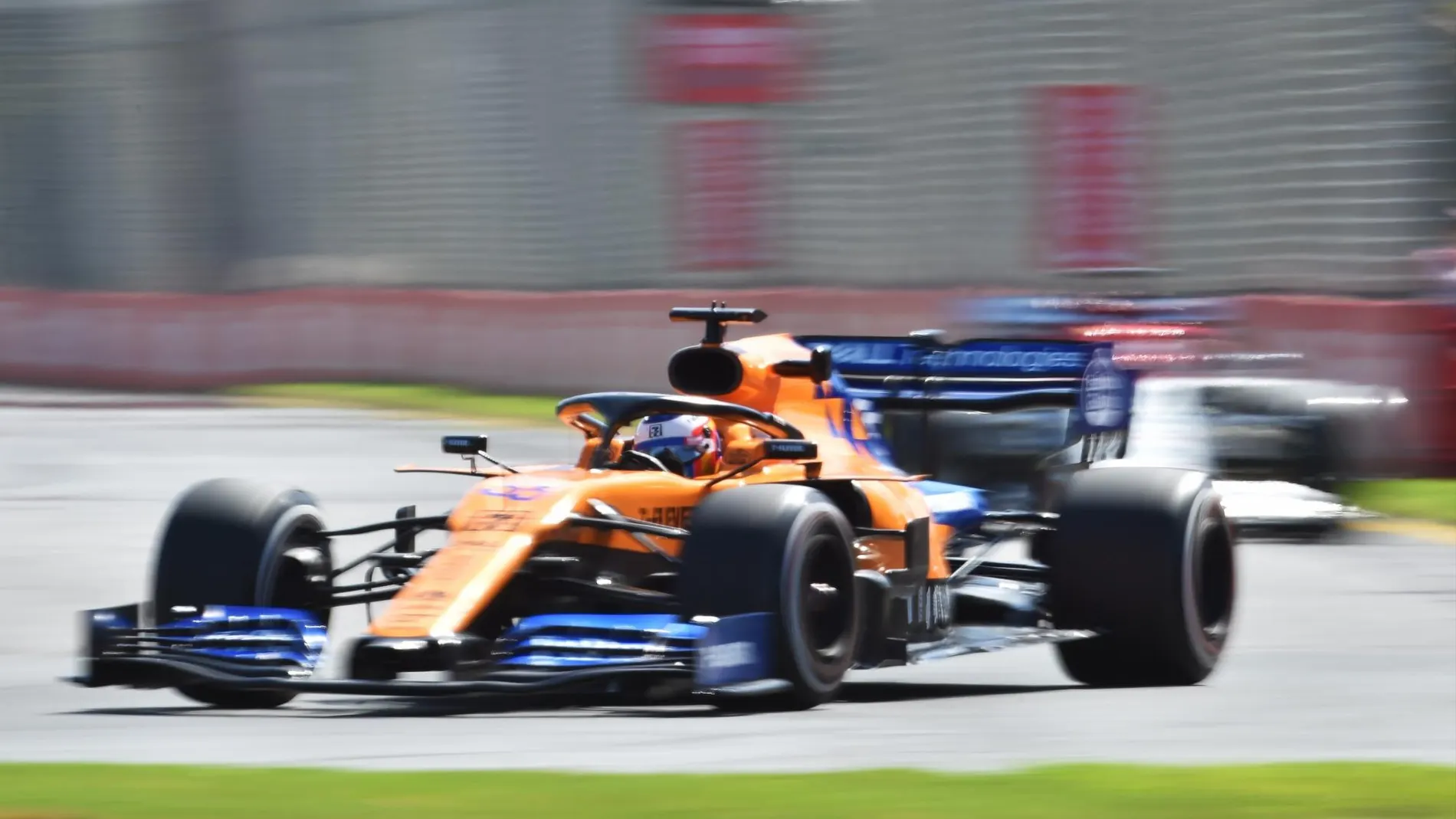 El piloto español Carlos Sainz de la escudería McLaren