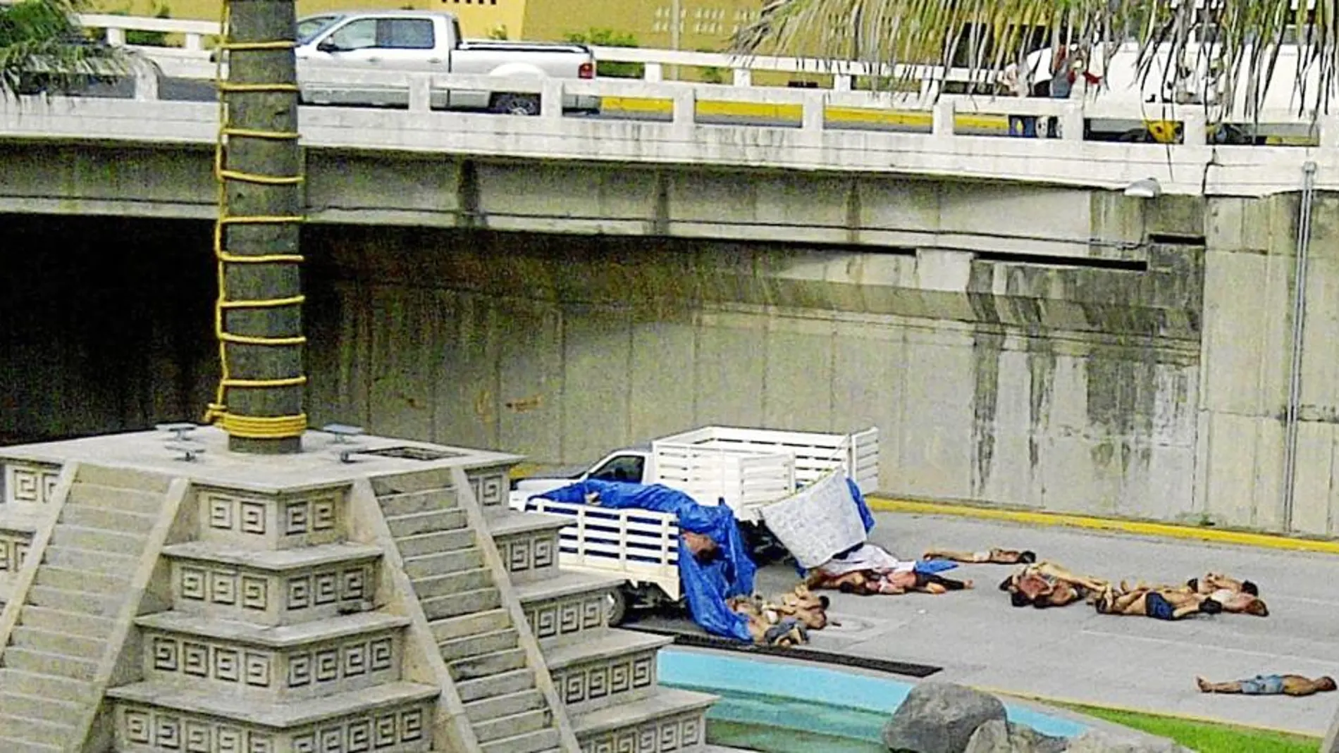 Estado mexicano de Veracruz en septiembre de 2011 fue una de las mayores masacres cometidas por un cartel de la droga en venganza hacia otro grupo rival